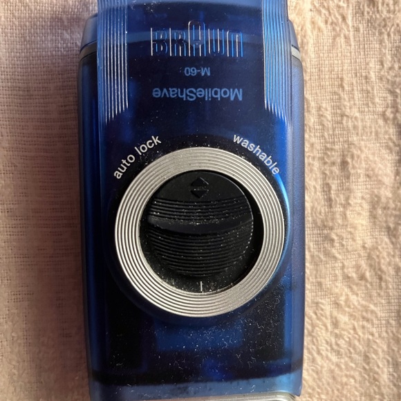 Braun Men’s Electric Razor - Picture 6 of 6